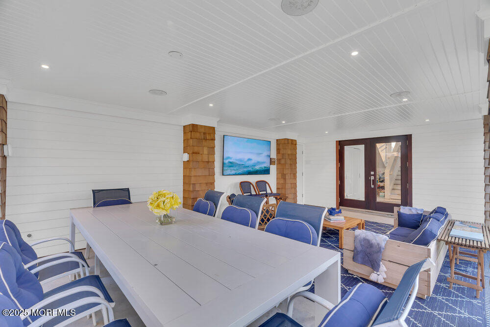 985 Ocean Avenue - Photo 141