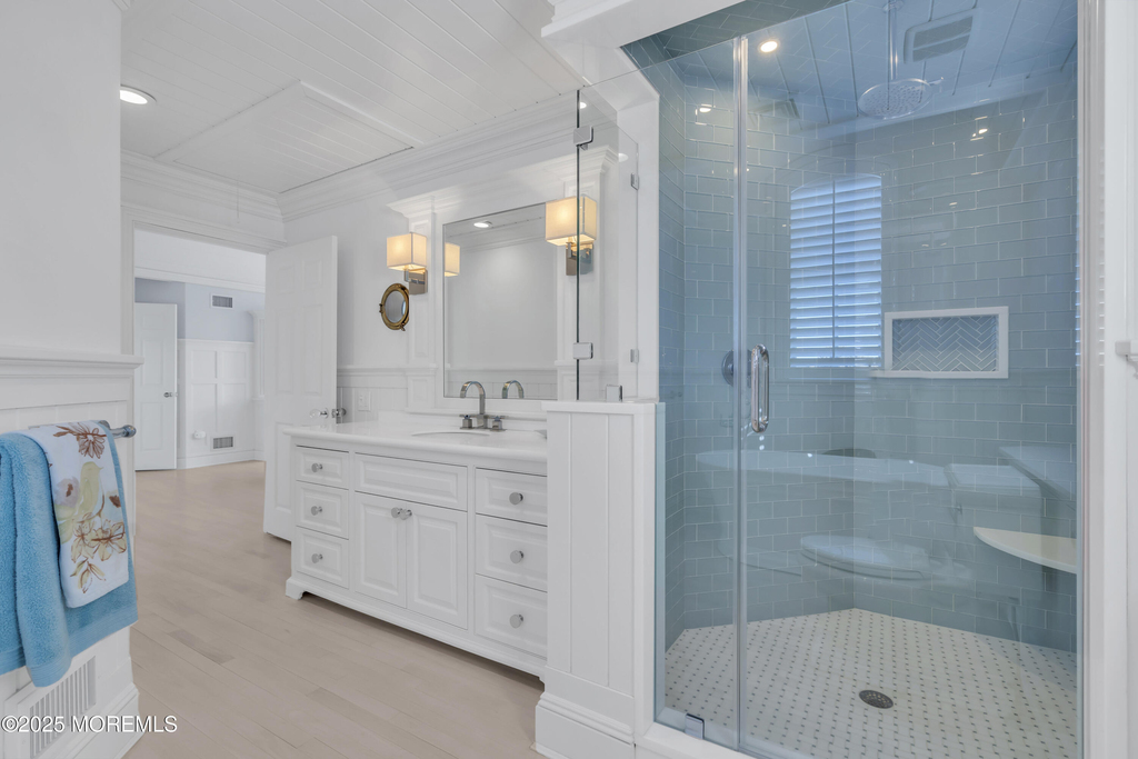 814 1st Avenue - Photo 23