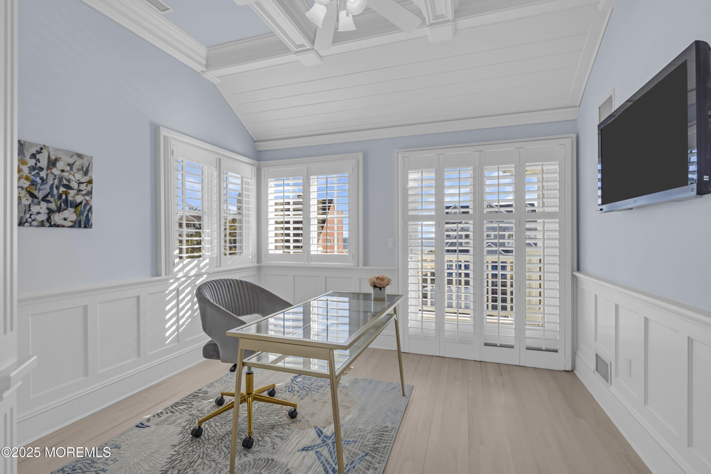814 1st Avenue - Photo 25