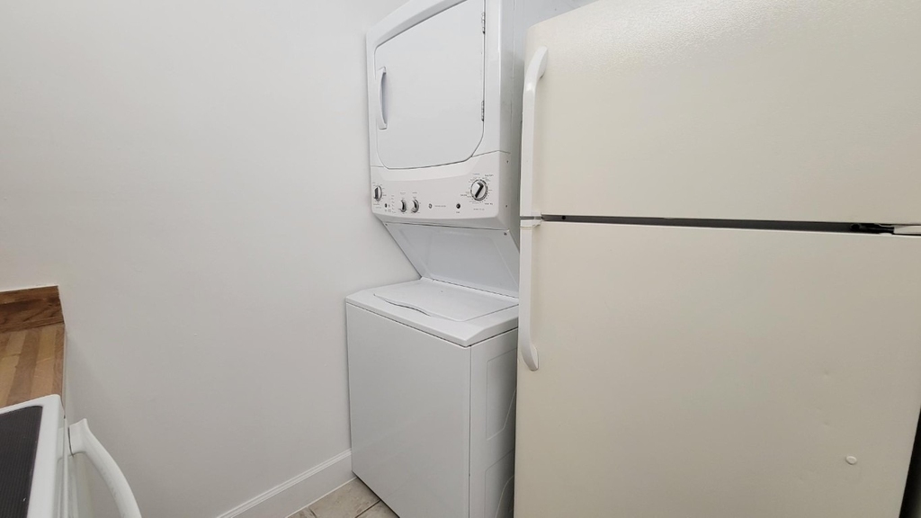 3712 N University Drive - Photo 7