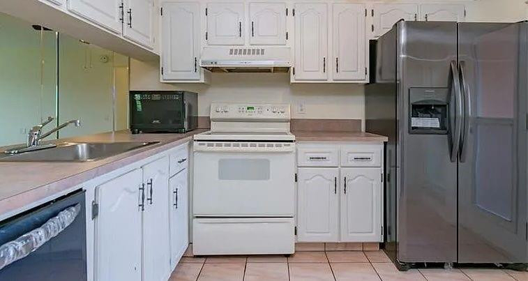 1203 Bahama Bend - Photo 2