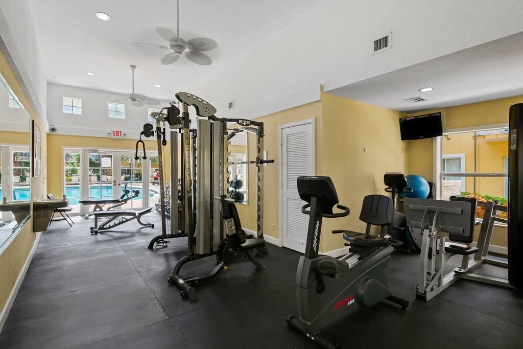 1515 E Broward Boulevard - Photo 24
