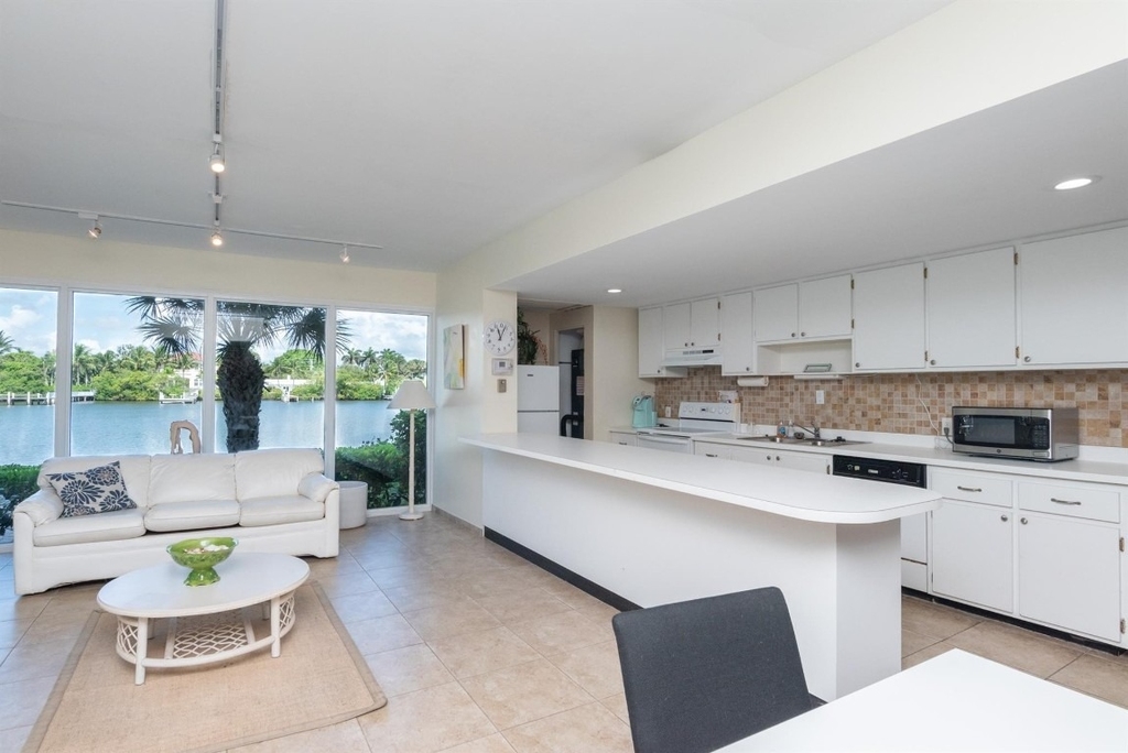 3581 S Ocean Boulevard - Photo 32