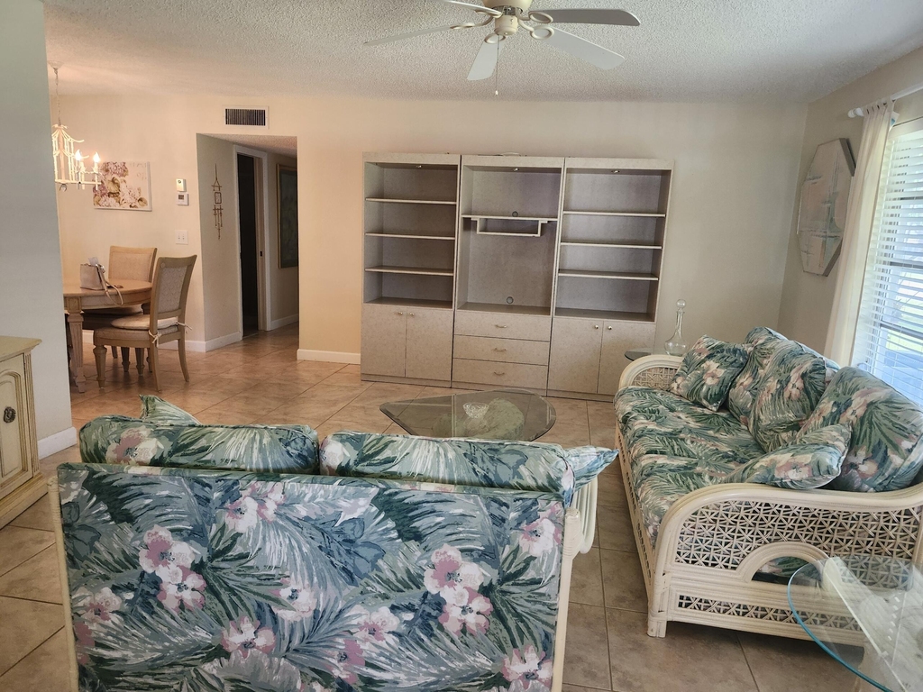 1152 Circle Drive - Photo 14