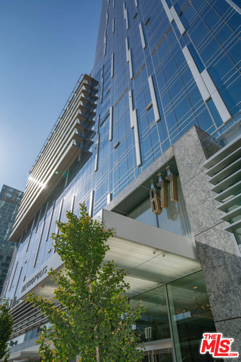 877 Francisco Street - Photo 28