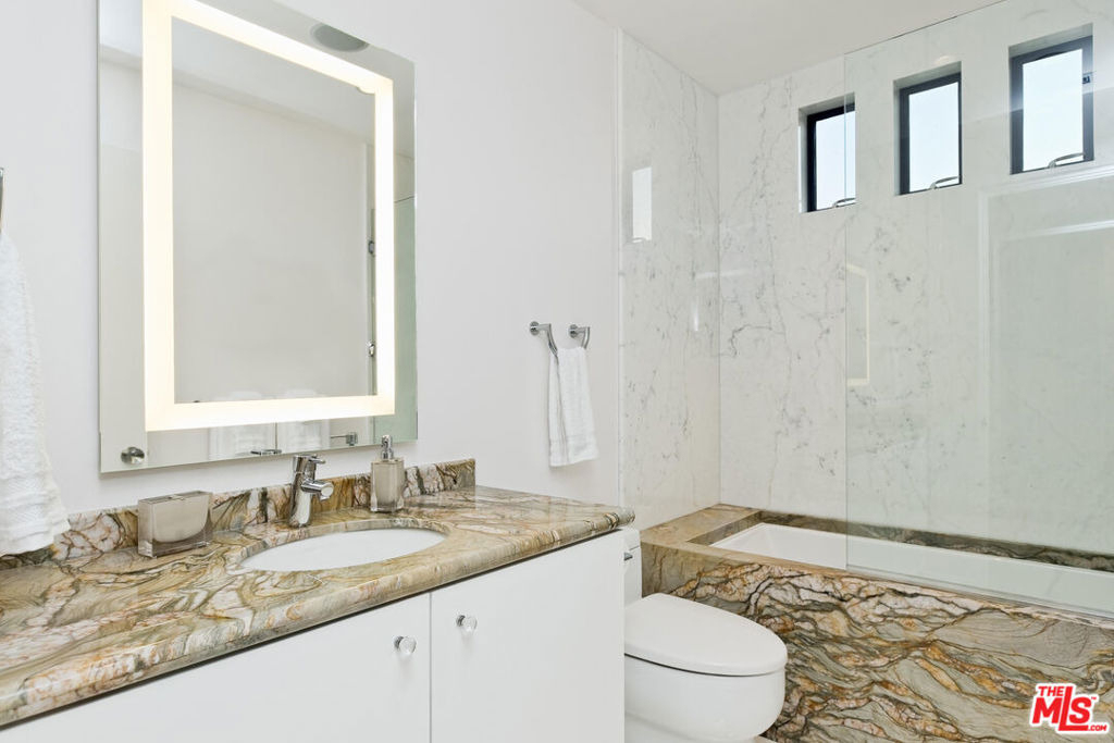 27082 Malibu Cove Colony Drive - Photo 15
