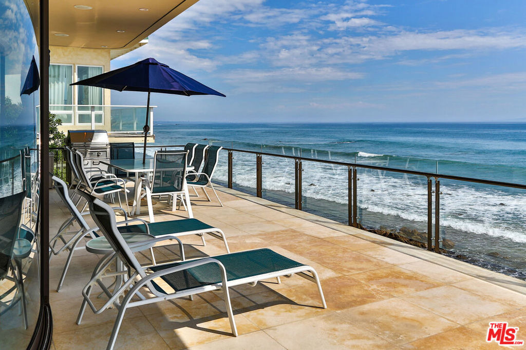 24230 Malibu Road - Photo 10