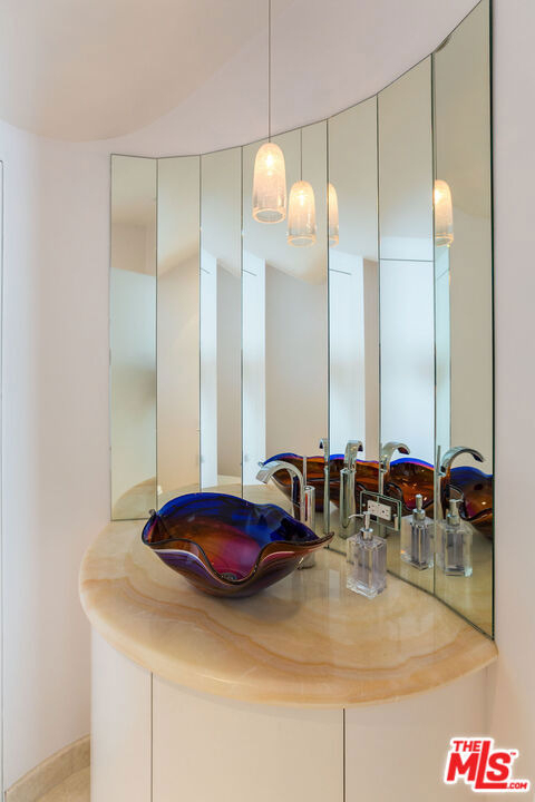 24230 Malibu Road - Photo 14