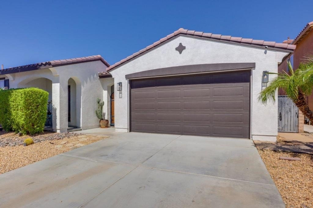 84644 Pavone Way - Photo 0