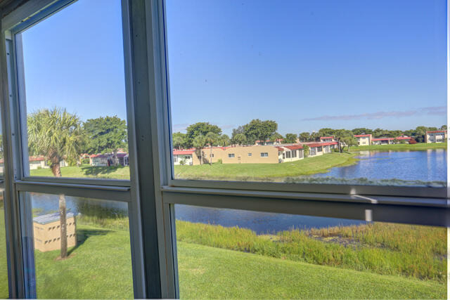 235 Golden River Drive - Photo 2