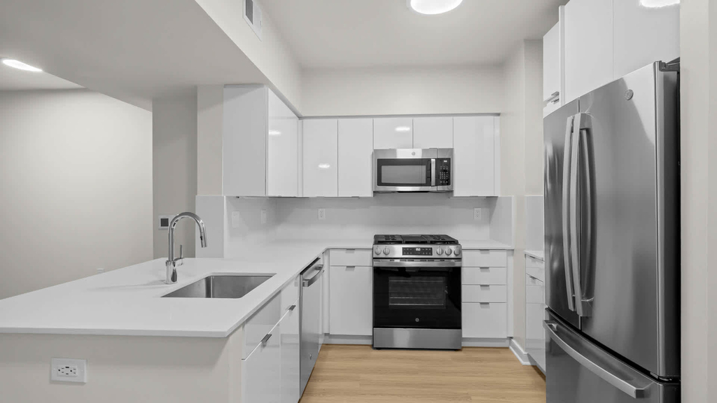 2400 M Street Nw - Photo 65