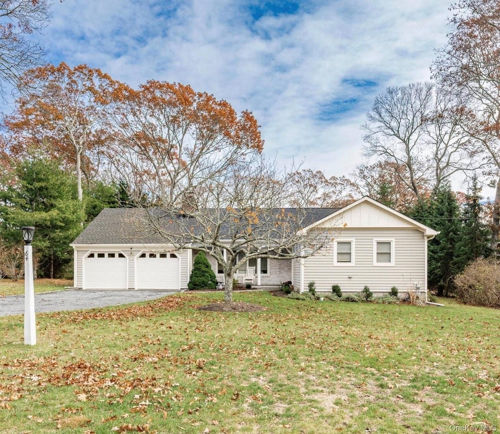 64 Aspatuck Road - Photo 0