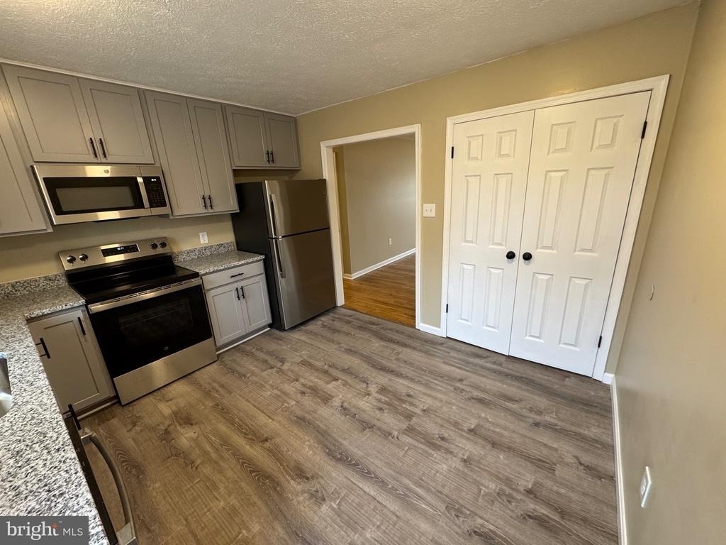 127 Longstreet Ave - Photo 5