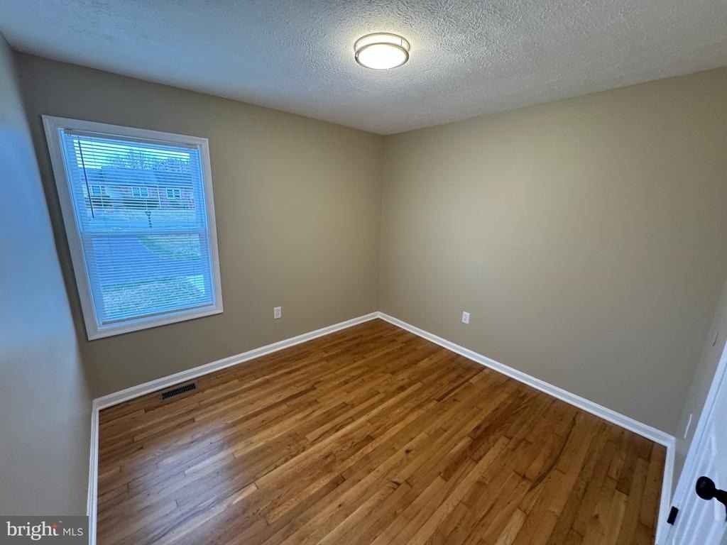 127 Longstreet Ave - Photo 6