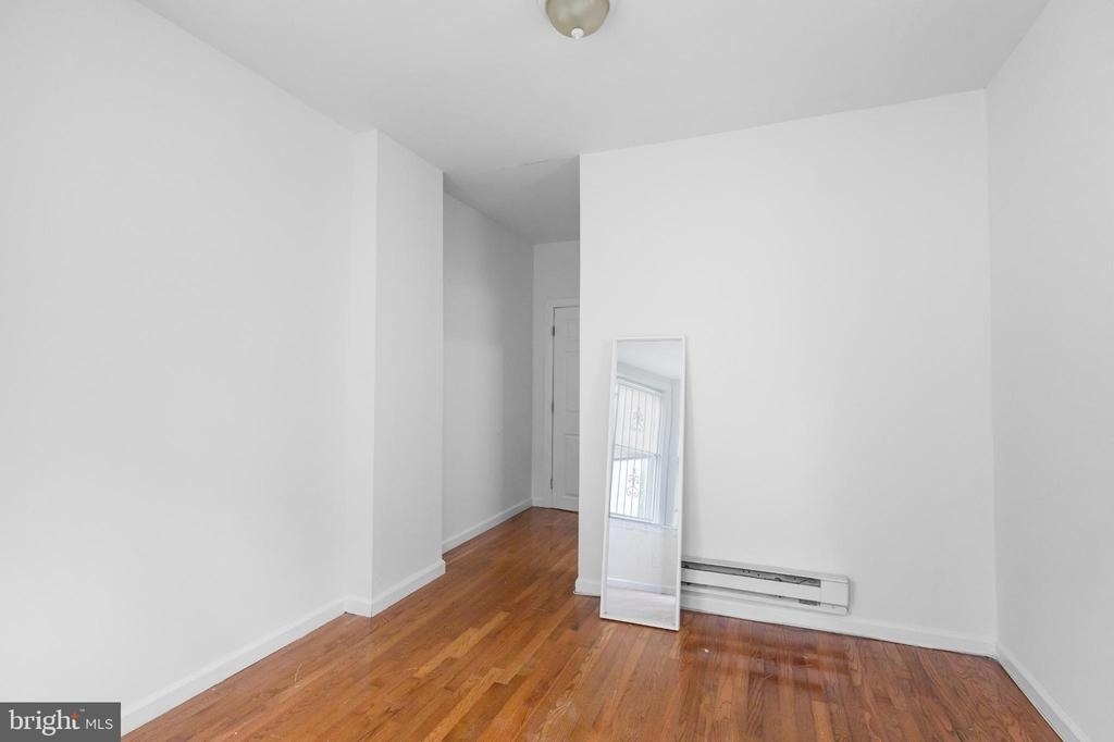 1625 W Montgomery Avenue - Photo 11