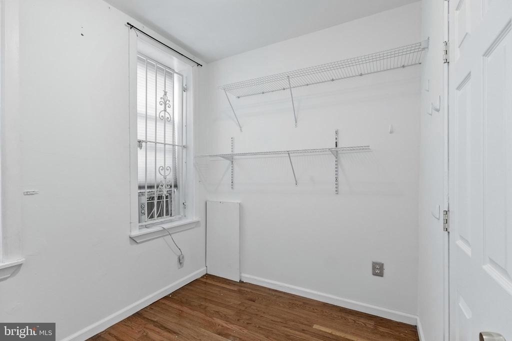 1625 W Montgomery Avenue - Photo 17