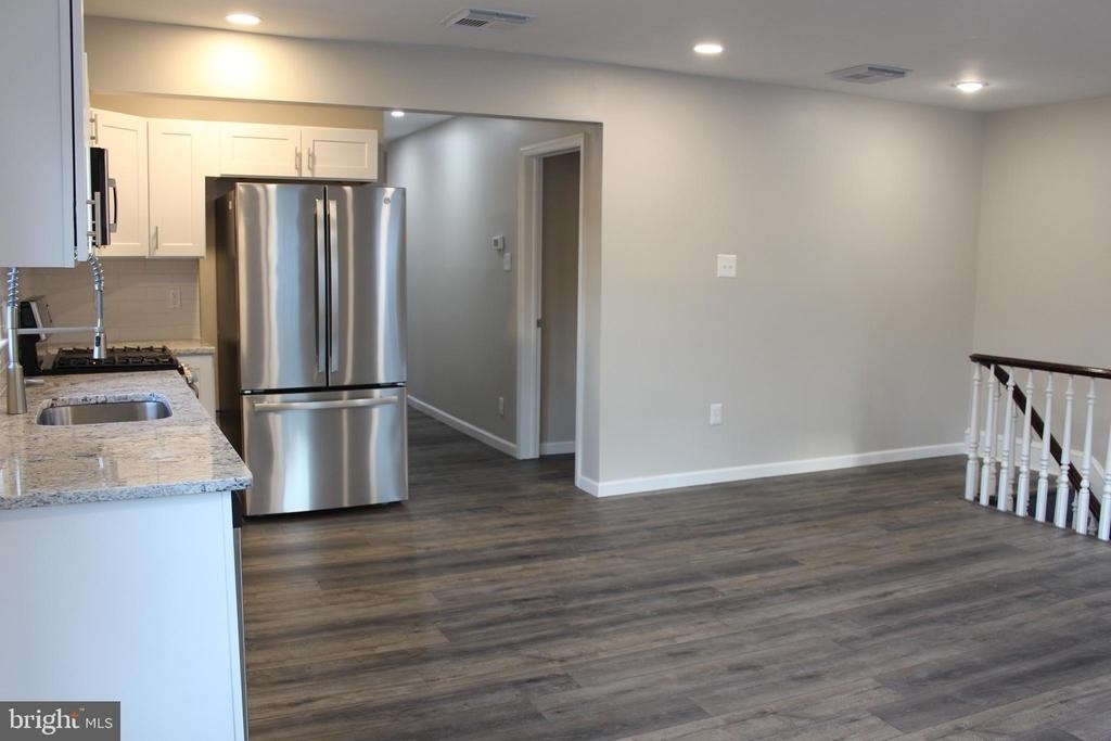 34 Delsea Dr S - Photo 6