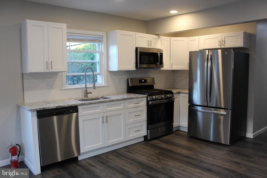 34 Delsea Dr S - Photo 5