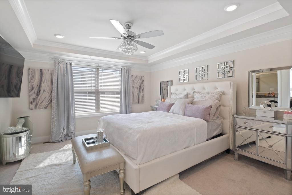 6960 Farragut Drive - Photo 13