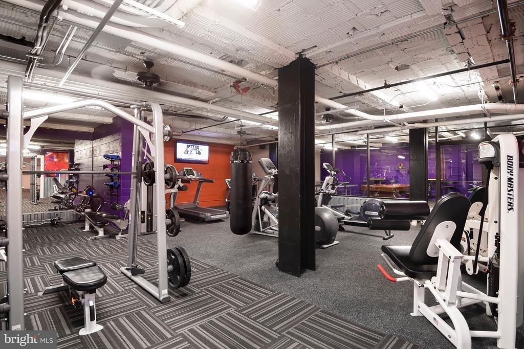 301 N Charles Street - Photo 26