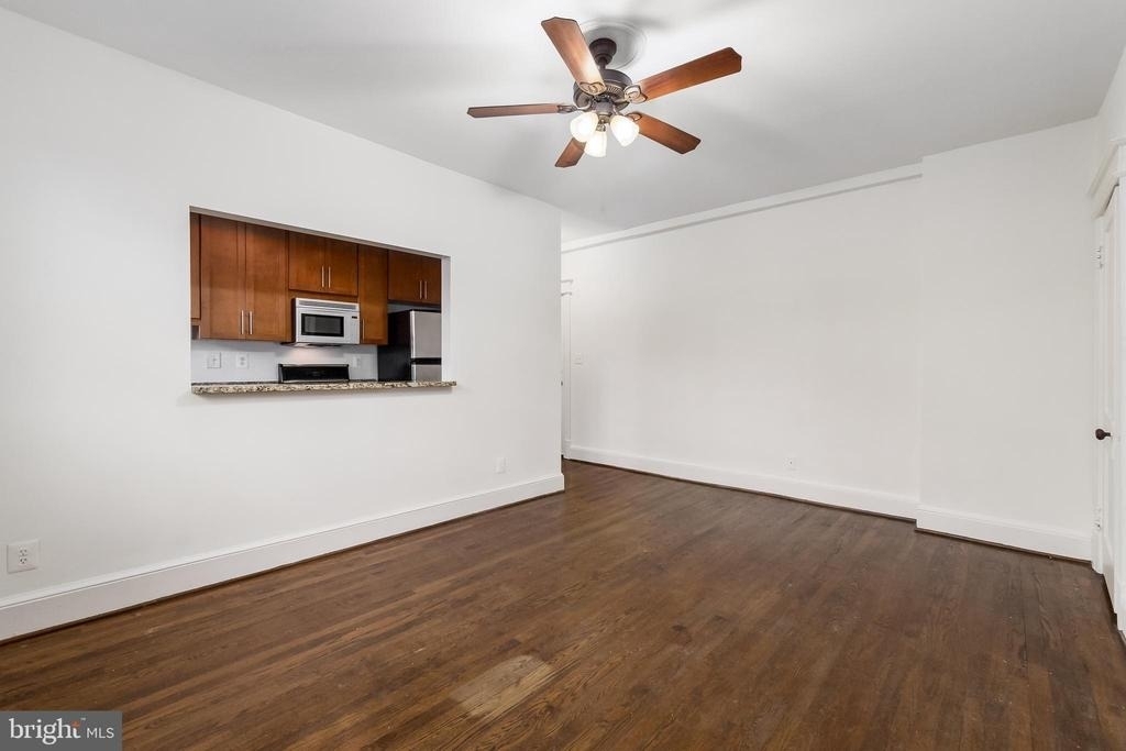 6645 Georgia Avenue Nw - Photo 9