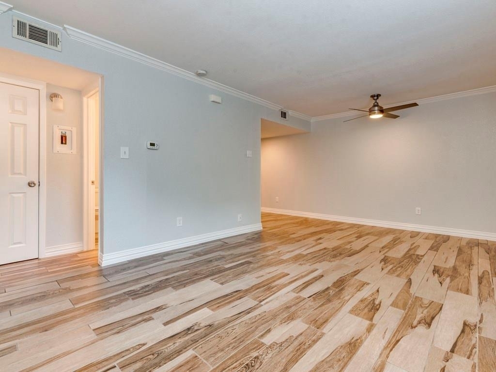 2124 Burton Dr - Photo 8