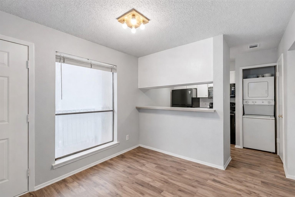 3115 Helms St - Photo 14