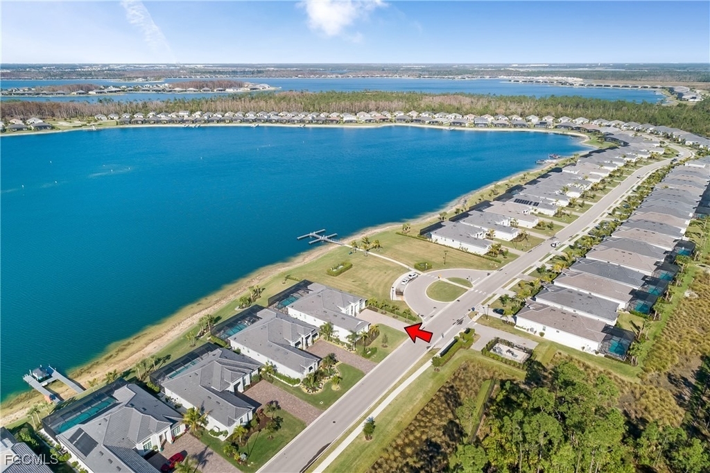 13974 Blue Bay Circle - Photo 4