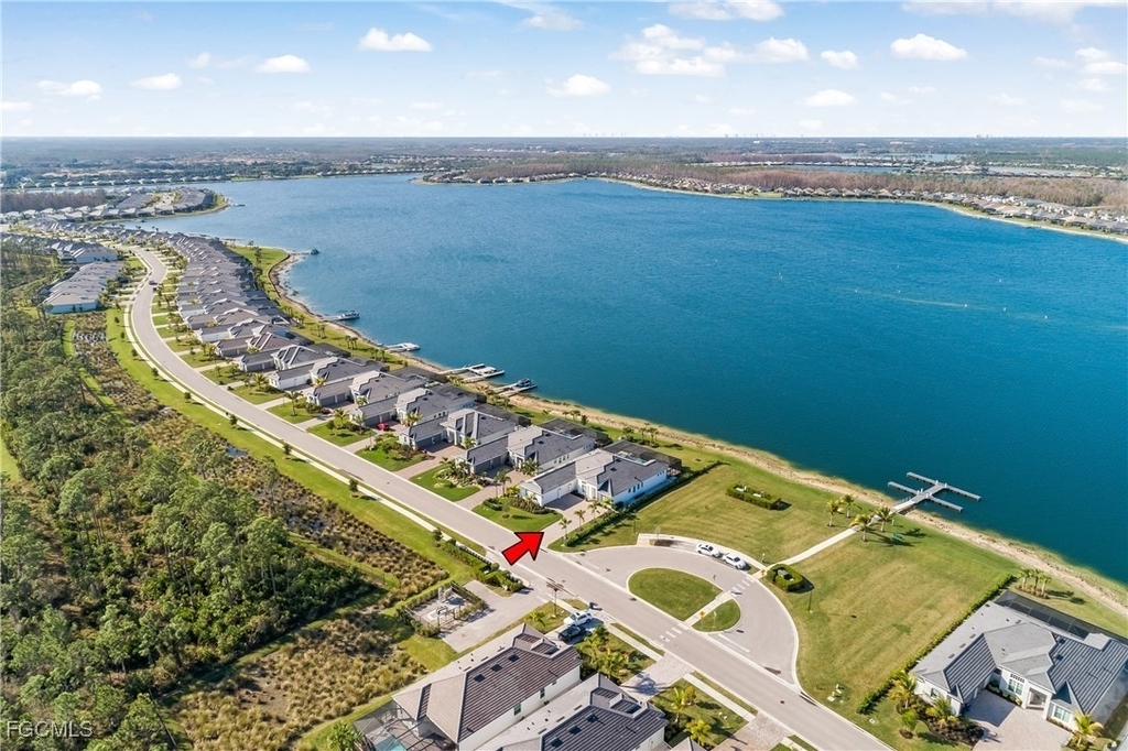 13974 Blue Bay Circle - Photo 3