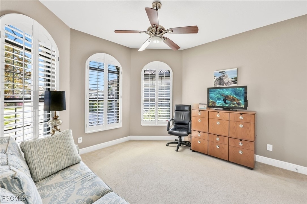 23273 Salinas Way - Photo 21