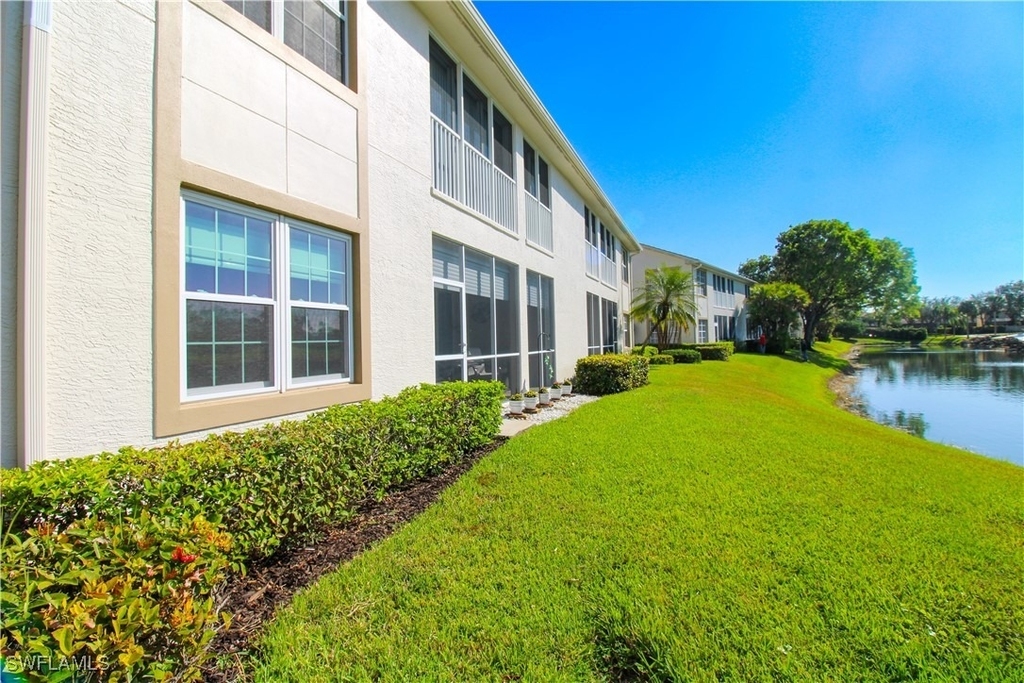 5645 Whisperwood Boulevard - Photo 4