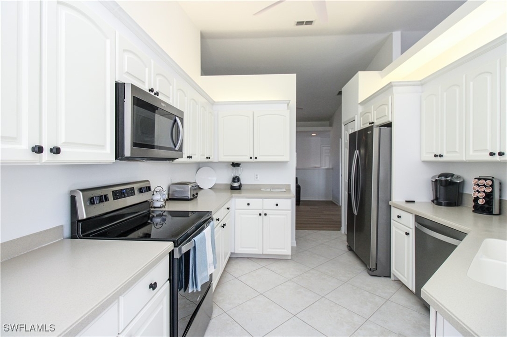 5645 Whisperwood Boulevard - Photo 30