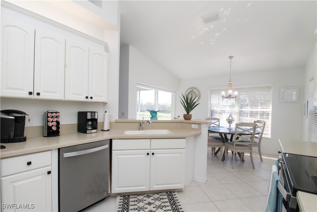 5645 Whisperwood Boulevard - Photo 31