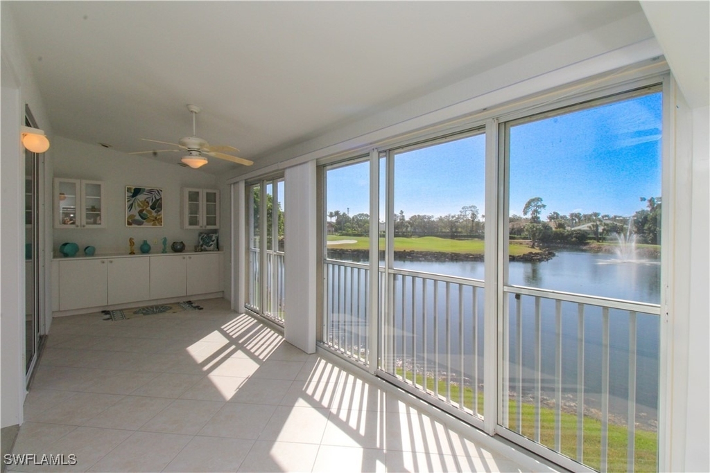 5645 Whisperwood Boulevard - Photo 9