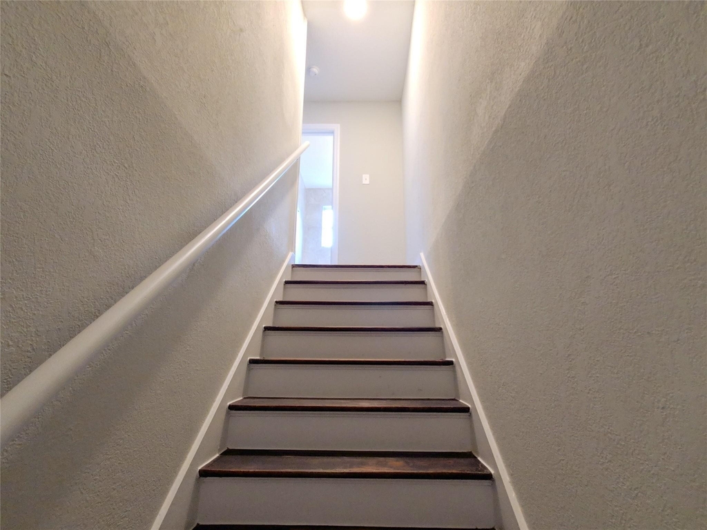 505 13th Street N - Photo 7