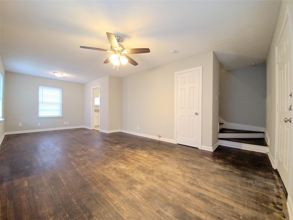 505 13th Street N - Photo 2