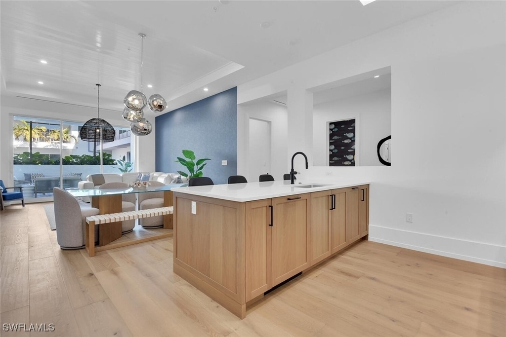 201 8th Street S - Photo 11