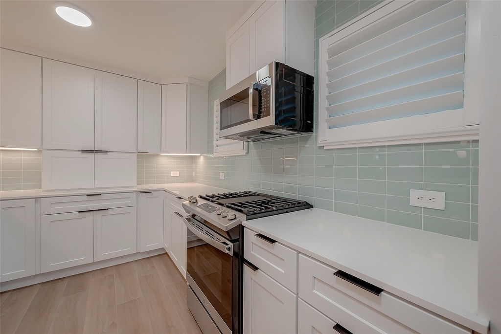 2702 Delano Street - Photo 20