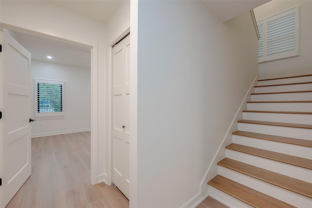 2702 Delano Street - Photo 23
