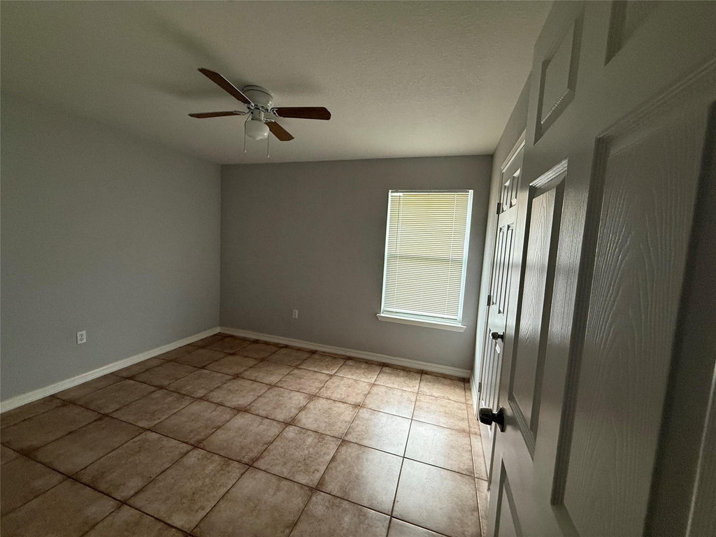 311 Kansas Street - Photo 5
