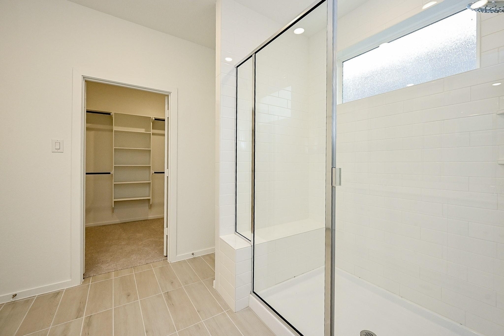6427 Seafoam Lake Drive - Photo 32