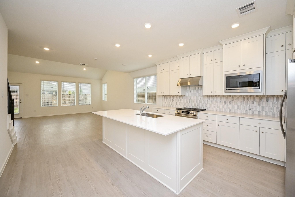 6427 Seafoam Lake Drive - Photo 20