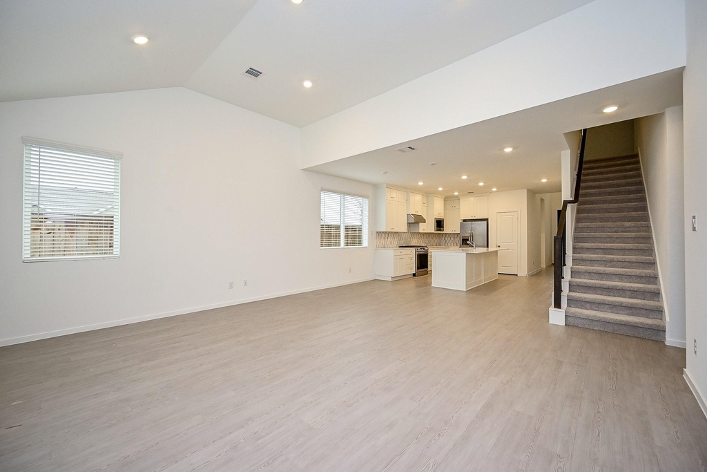 6427 Seafoam Lake Drive - Photo 26