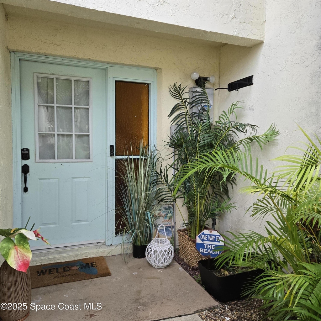 8761 Ilex Court - Photo 2