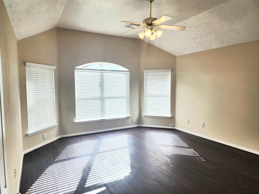 11306 Palm Bay Street - Photo 8