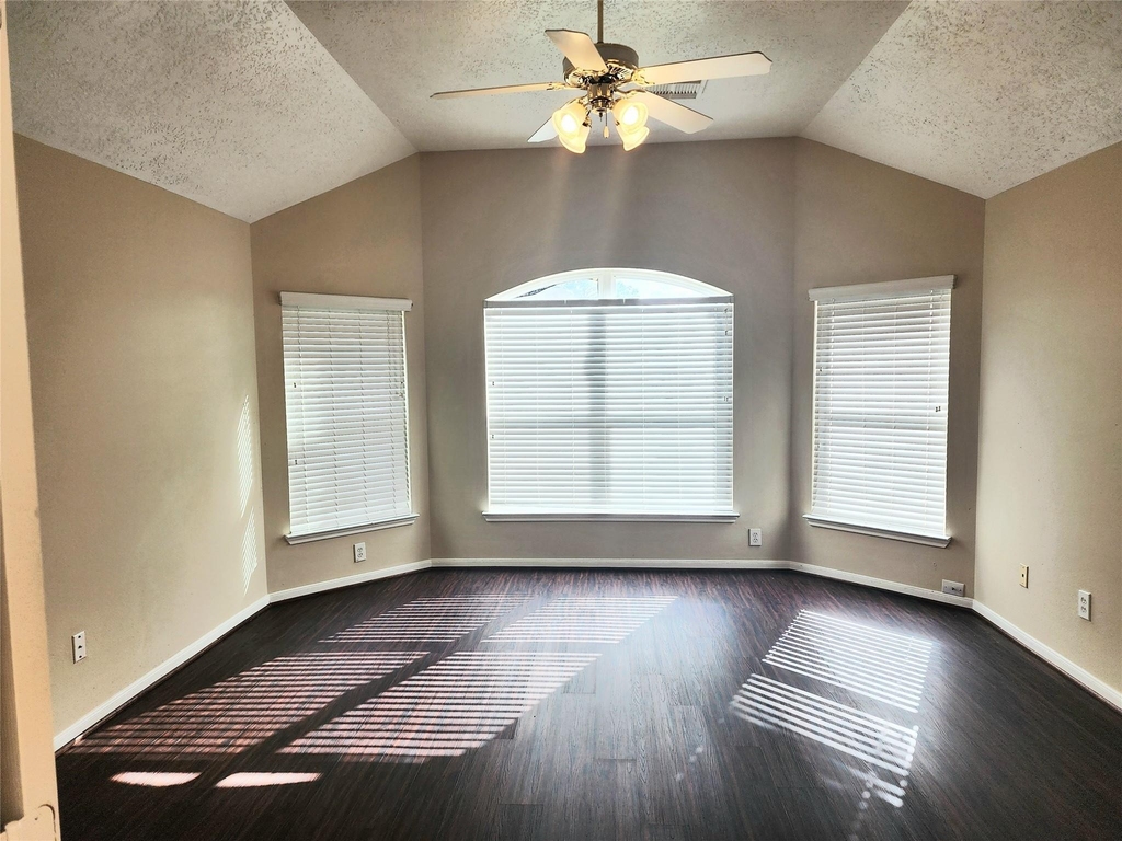 11306 Palm Bay Street - Photo 9