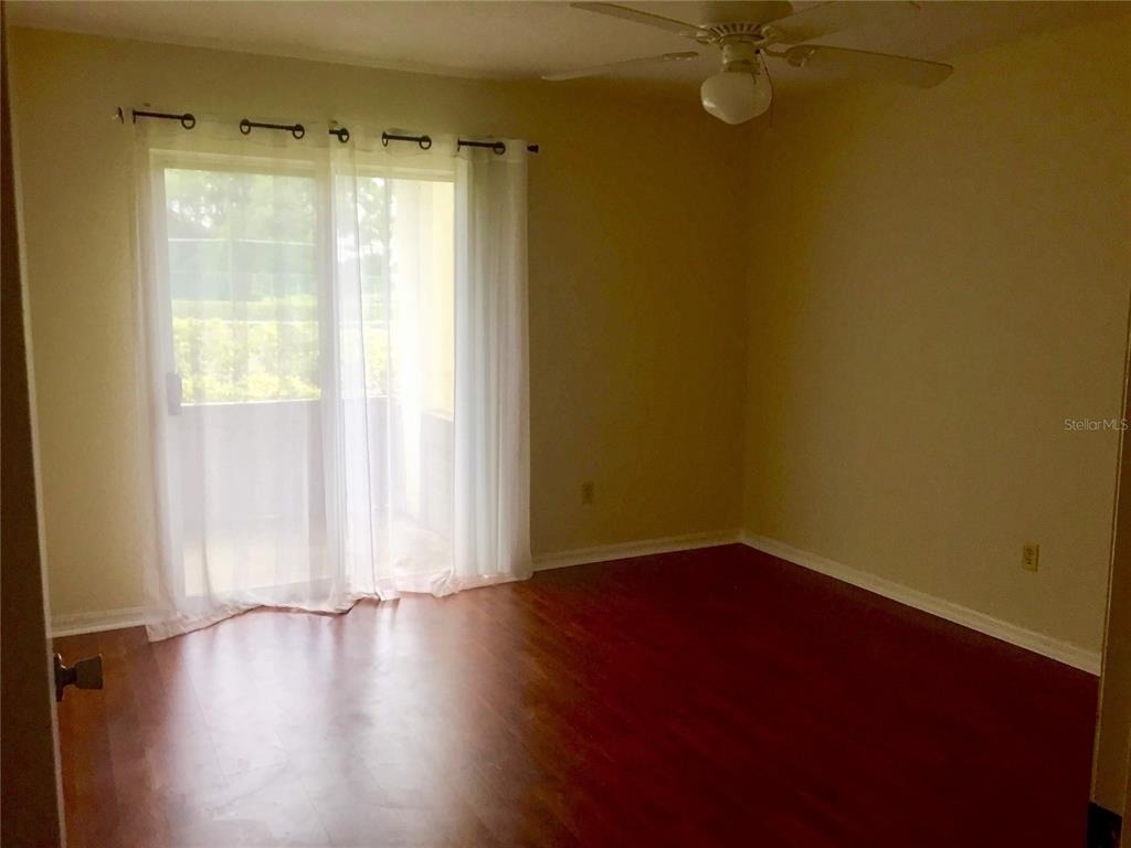 10263 Gandy Boulevard N - Photo 8