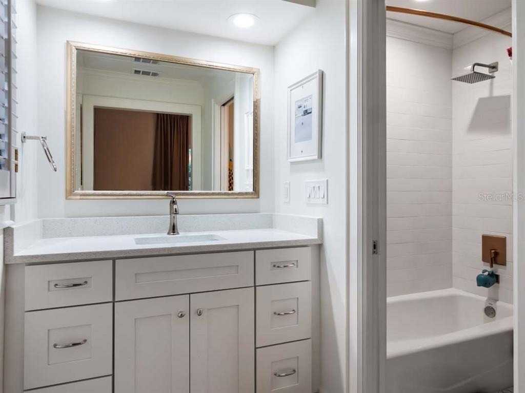 10457 Cromwell Grove Terrace - Photo 20