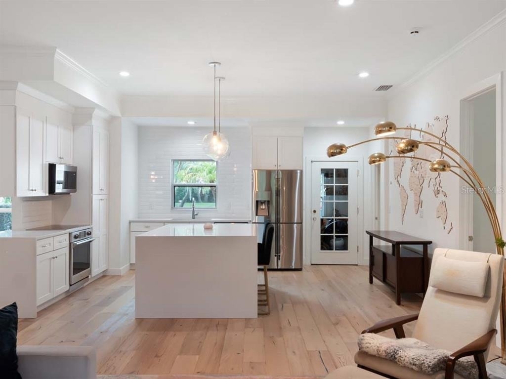 10457 Cromwell Grove Terrace - Photo 9