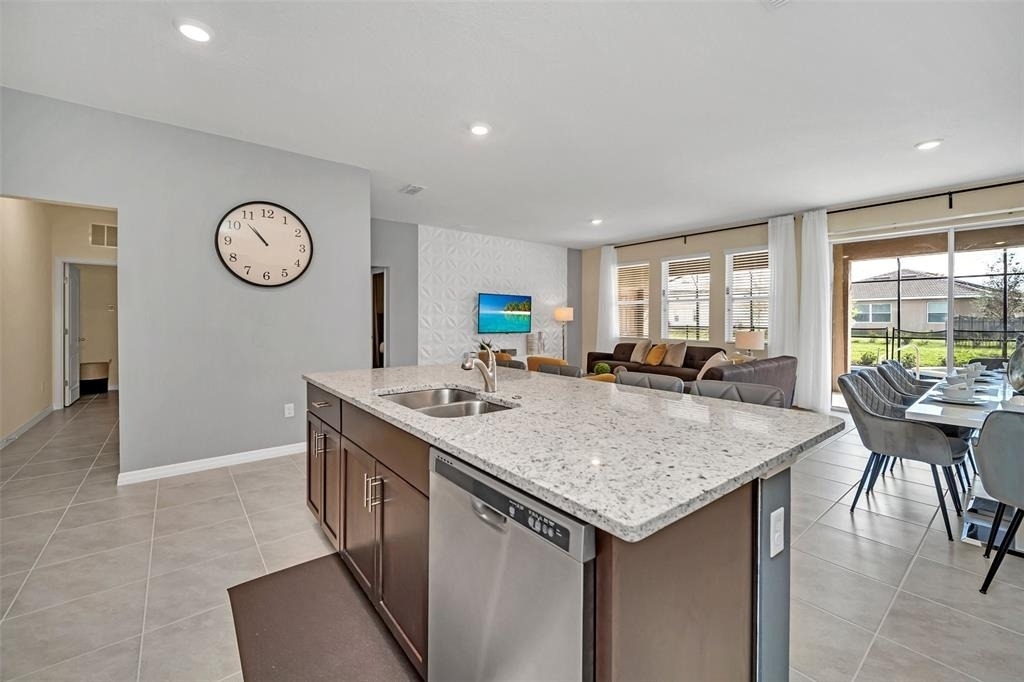 7551 Oakmoss Loop - Photo 9